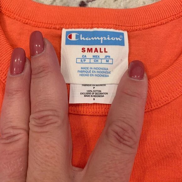 Champion Embroidered Cotton Heritage Tee S NWT - Picture 4 of 4